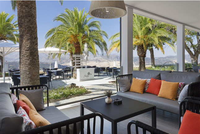 Desayuno & Spa en Hotel Catalonia Reina Victoria 4* (Ronda, Málaga)