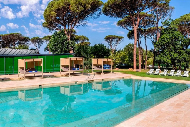 Spa con Masaje y Comida o Cena para dos en Restaurante Delicius del Balneari Vichy Catalán (Girona)