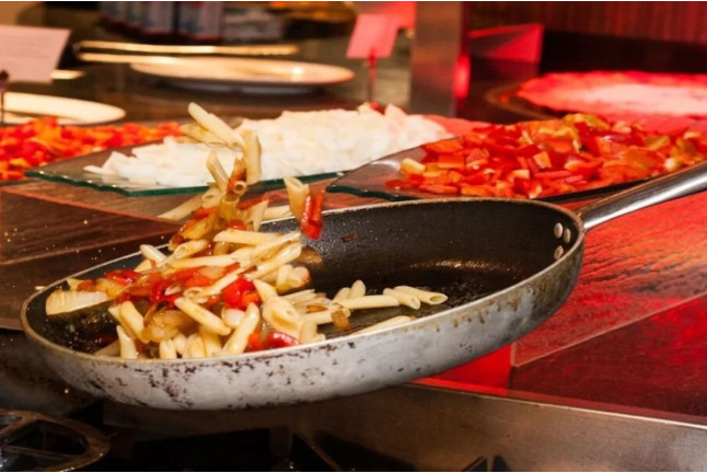 Circuito Spa, Masaje y Comida o Cena para dos en Sandos Monaco Hotel & Spa 4* (Benidorm, Alicante)