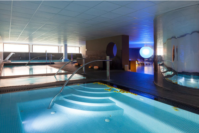 Circuito Spa para dos en Senzia Montanyà - Montanyà Hotel & Lodge 4* (Seva, Barcelona)