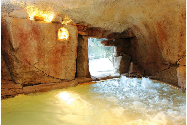 Spa "Aquatonic" en Hotel Termes de Montbrió (Tarragona)
