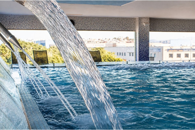 Circuito Spa en Natural Spa del Alexandre Hotel Frontair Congress 4* y Vuelo en el Túnel de Viento (Barcelona)