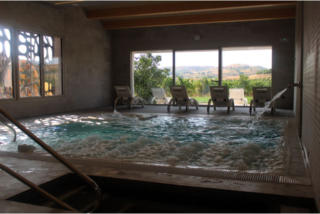 Circuito Spa en Hotel Spa Tudanca Aranda 4* y Vuelo en Globo para dos (Burgos)