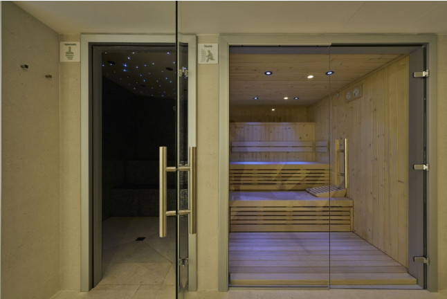 Spa, Masaje y Comida en Hotel Catalonia La Maquinista 4* (Barcelona)