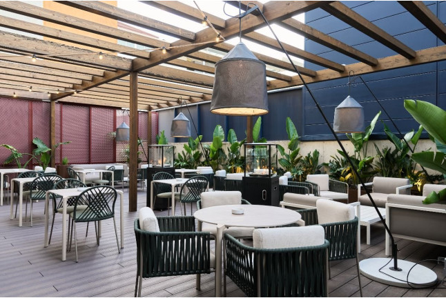 Spa, Masaje y Comida en Hotel Catalonia La Maquinista 4* (Barcelona)