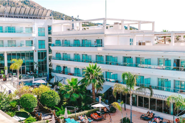 Day Spa: Circuito Spa con Copa de Cava y Comida o Cena en Tahara Spa del Hotel Sun Palace Albir & Spa 4* (Alfàs del Pi, Alicante)