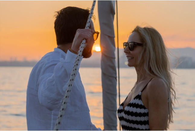 Sunset en Velero para dos (Barcelona)
