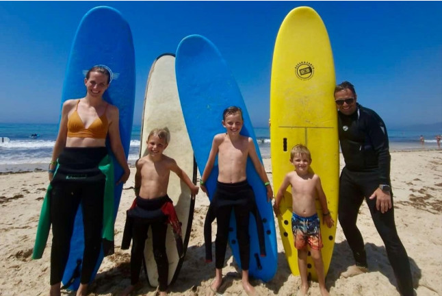 Clase de Surf en Grupo (Tarifa, Cádiz)