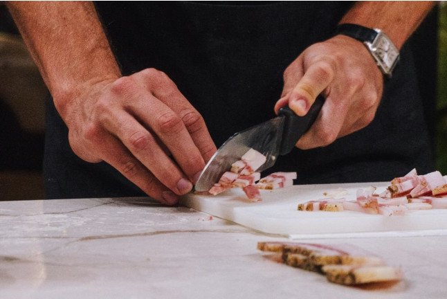Taller de Carbonara Auténtica y Pasta Fresca con un Chef Romano (Valencia)
