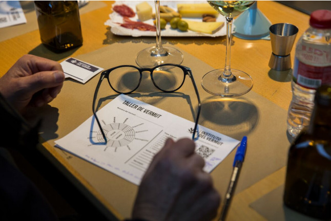 Taller de Elaboración de Vermut con Degustación en Instituto del Vermut (Barcelona)