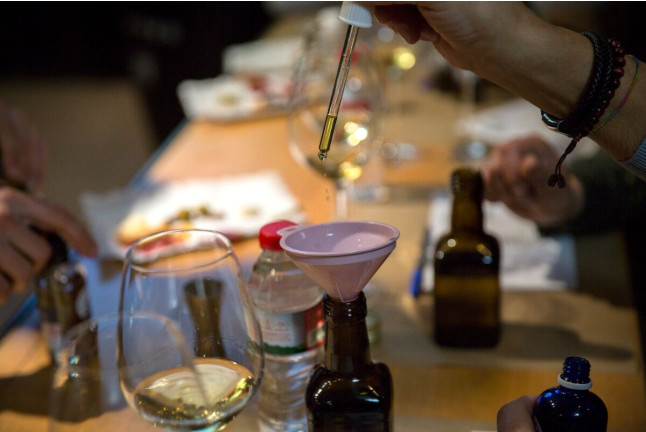 Taller de Elaboración de Vermut con Degustación en Instituto del Vermut (Barcelona)