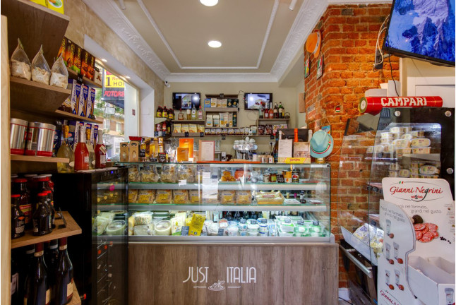 Taller de Pizza y Degustación para dos en Just Italia (Madrid)