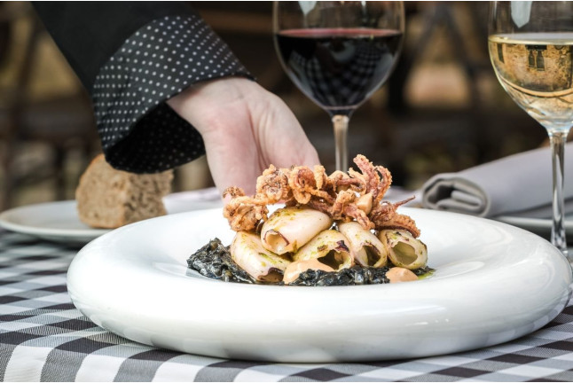 Menú Selección de Tapas Españolas en Hospes Palacio de San Esteban 5* (Salamanca)