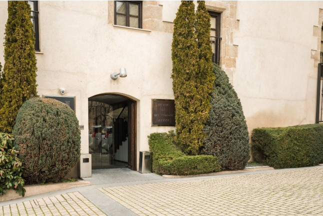 Menú Selección de Tapas Españolas en Hospes Palacio de San Esteban 5* (Salamanca)