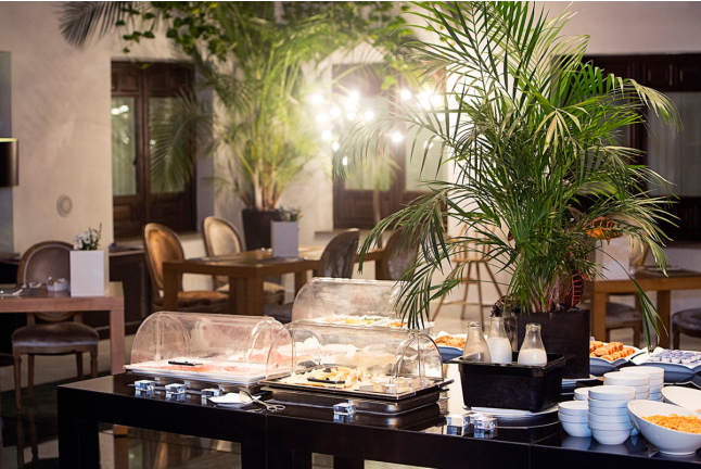 Termas Romanas y Desayuno en Hospes Palacio del Bailío 5* (Córdoba)