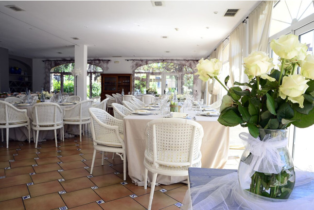 Escapada de 2 Noches con Comida, Circuito Termal y Masaje en Hotel Termes La Garriga 4* (La Garriga, Barcelona)