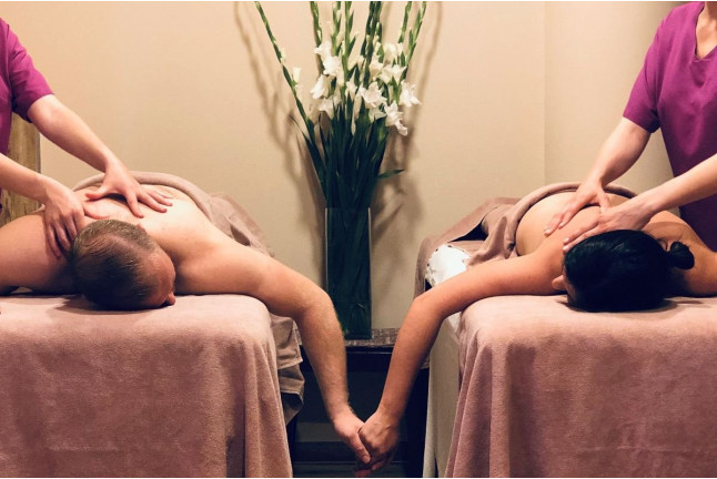 Circuito Spa, Masaje en Pareja y Botella de Vino Espumoso en Thalasia Costa de Murcia (San Pedro del Pinatar, Murcia)