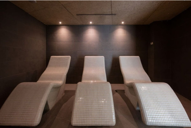 Baño Termal Marino en Hotel Thalasso Cantábrico Las Sirenas 4* (Viveiro, Lugo)