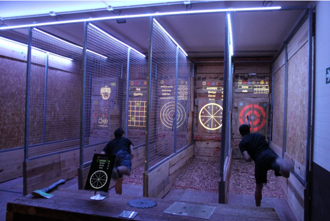 Sesión Clásica de Tiro de Hacha Interactivo para dos (Valencia)