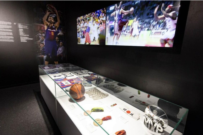 Immersive Tour Entrada Básica para el FC Barcelona Museu y al Spotify Camp Nou Live (Barcelona) 
