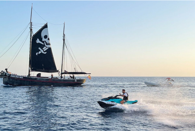 Tour en Moto de Agua (Santa Eulalia del Río, Ibiza)