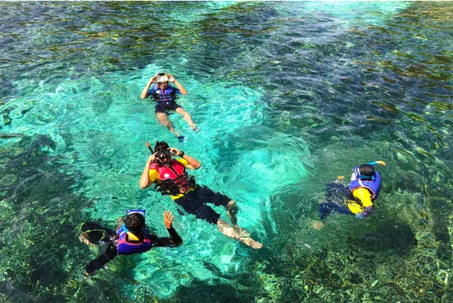 Tour de Snorkel (Ciutadella de Menorca)