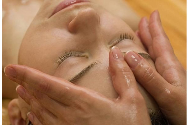 Tratamiento Facial para dos en Hamman Marbella (Marbella, Málaga)