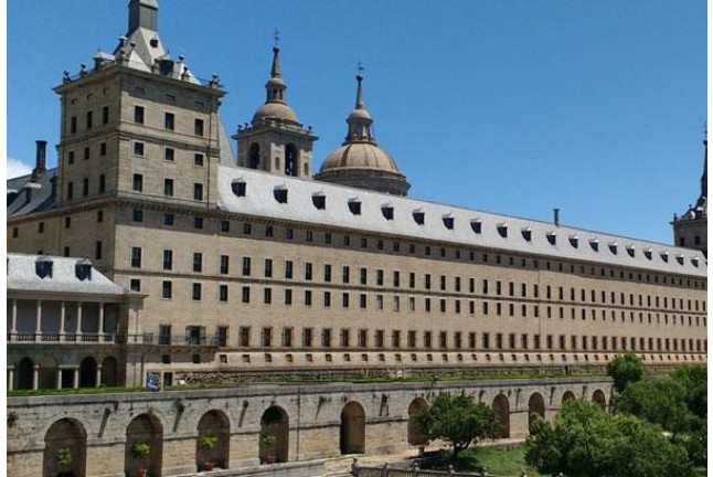 Pack Travesía: Ruta en Tren de Felipe II desde Madrid hasta El Escorial (Madrid)