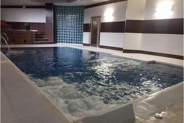 Tratamiento Antiestrés: Spa, envoltura y masaje (Valladolid)