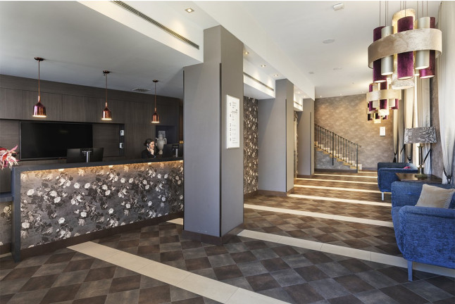 360º Experience: Tratamiento Facial y Corporal Descontracturante en Hotel Catalonia Ronda 4* (Ronda, Málaga)