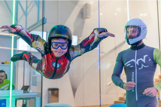 Vuela el doble: Túnel del Viento para Niños en Windobona (Madrid)