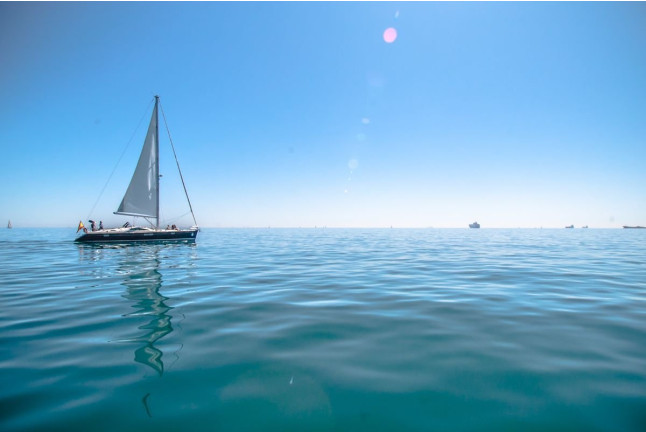 Paseo Privado en Velero de Lujo (Barcelona)