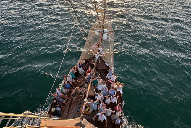 Tour de Día en Velero Histórico Rafael Verdera con Snorkel, Kayak, Paddle Surf y Comida (Palma de Mallorca, Mallorca)