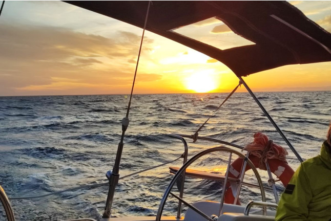Día Completo en Velero con Snorkel y Paddle Surf (Santa Pola, Alicante)