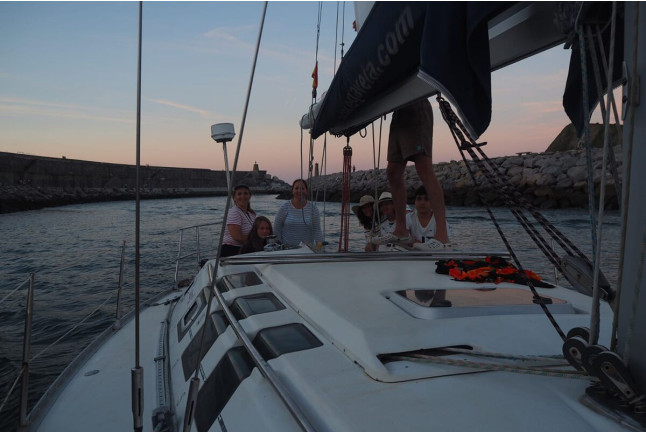Puesta de Sol Romántica para dos en Velero Privado (Zumaia, Guipúzcoa)