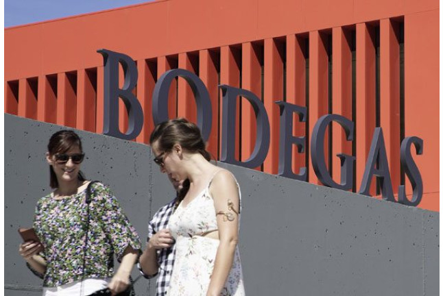 Visita a las Bodegas Viore con Cata de Vino y Aperitivo para dos (Rueda, Valladolid)