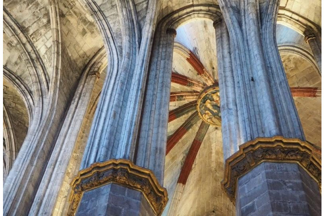 Visita guiada a Santa María del Mar con acceso a Torres y Terrazas (Barcelona)