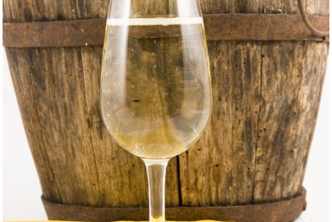 Visita a Bodega y Cata de Vinos para dos en Bodegas Marqués de Villalúa (Huelva)
