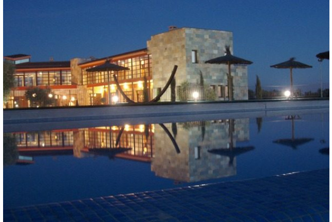 Escapada Romántica con Spa y Cena en Hotel Villa Nazules Hípica & Spa 4* (Toledo) 