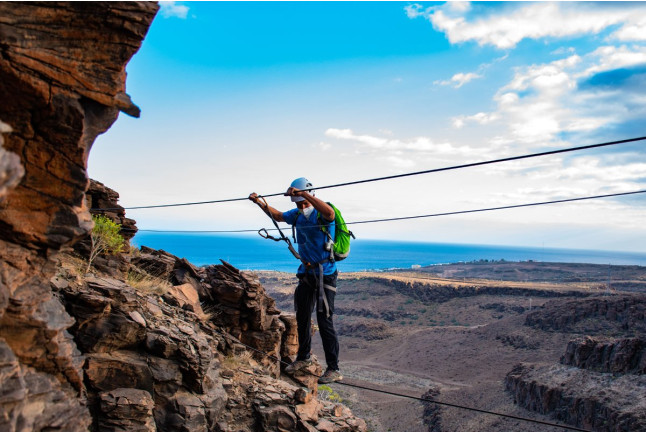 Vía Ferrata con Snack y Fotos (San Agustín, Gran Canaria)