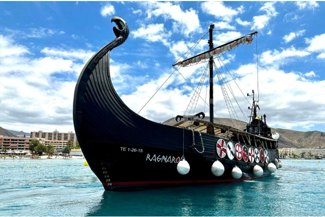 Crucero Vikingo con Bebidas y Baño (Tenerife)  