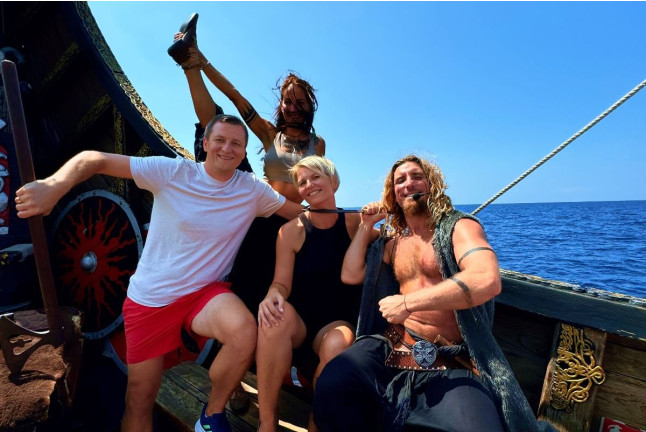 Crucero Vikingo con Bebidas y Baño (Tenerife)  