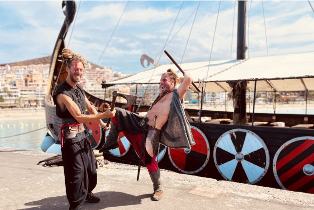Crucero Vikingo con Bebidas y Baño (Tenerife)  