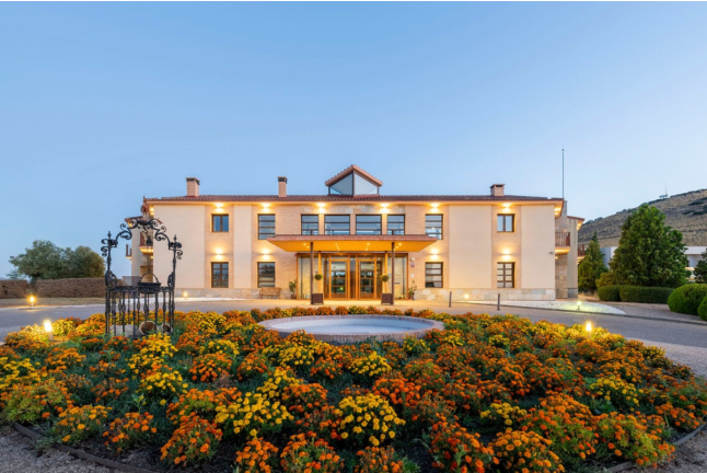Escapada de 2 Noches con Cena en Hotel Spa Villa Nazules 4* (Almonacid de Toledo, Toledo)