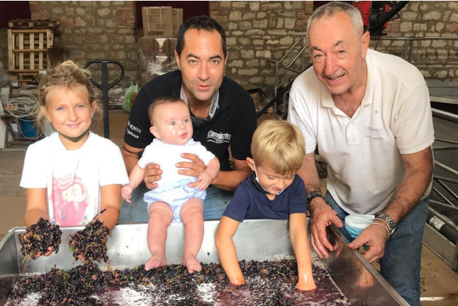 Visita a Bodega y Cata de 4 Vinos para dos en Bodega Marqués de Montecierzo (Navarra)