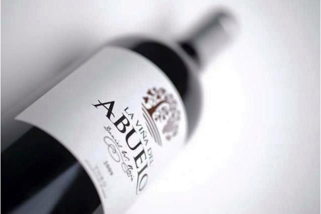 Visita a Bodega La Viña del Abuelo, Degustación de un Vino y una Tapa para dos (Toro, Zamora)