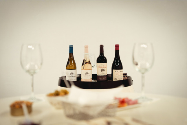 Visita al Museo del Vino con Cata y Tapas para dos en Hacienda del Carche / Casa de la Ermita (Jumilla, Murcia)