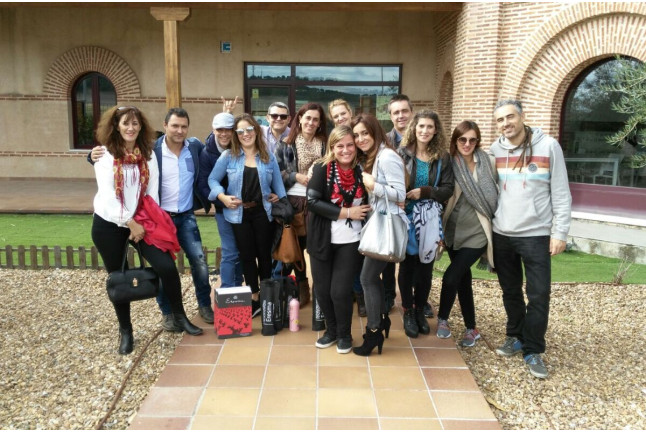 Visita a Bodegas La Soterraña con Cata de Vinos y Aperitivo para dos (Olmedo, Valladolid)