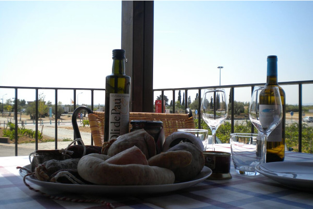 Visita al Celler Empordàlia con Degustación de Vinos y Aceites para dos (Girona)