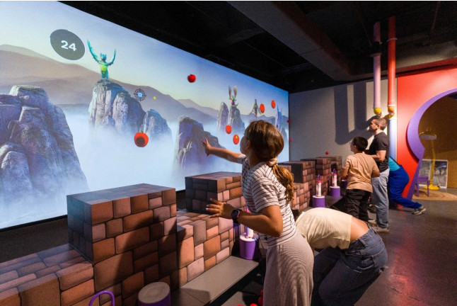 Visita a Fantàstix: La Fábrica de la Imaginación del Super3 (Barcelona)